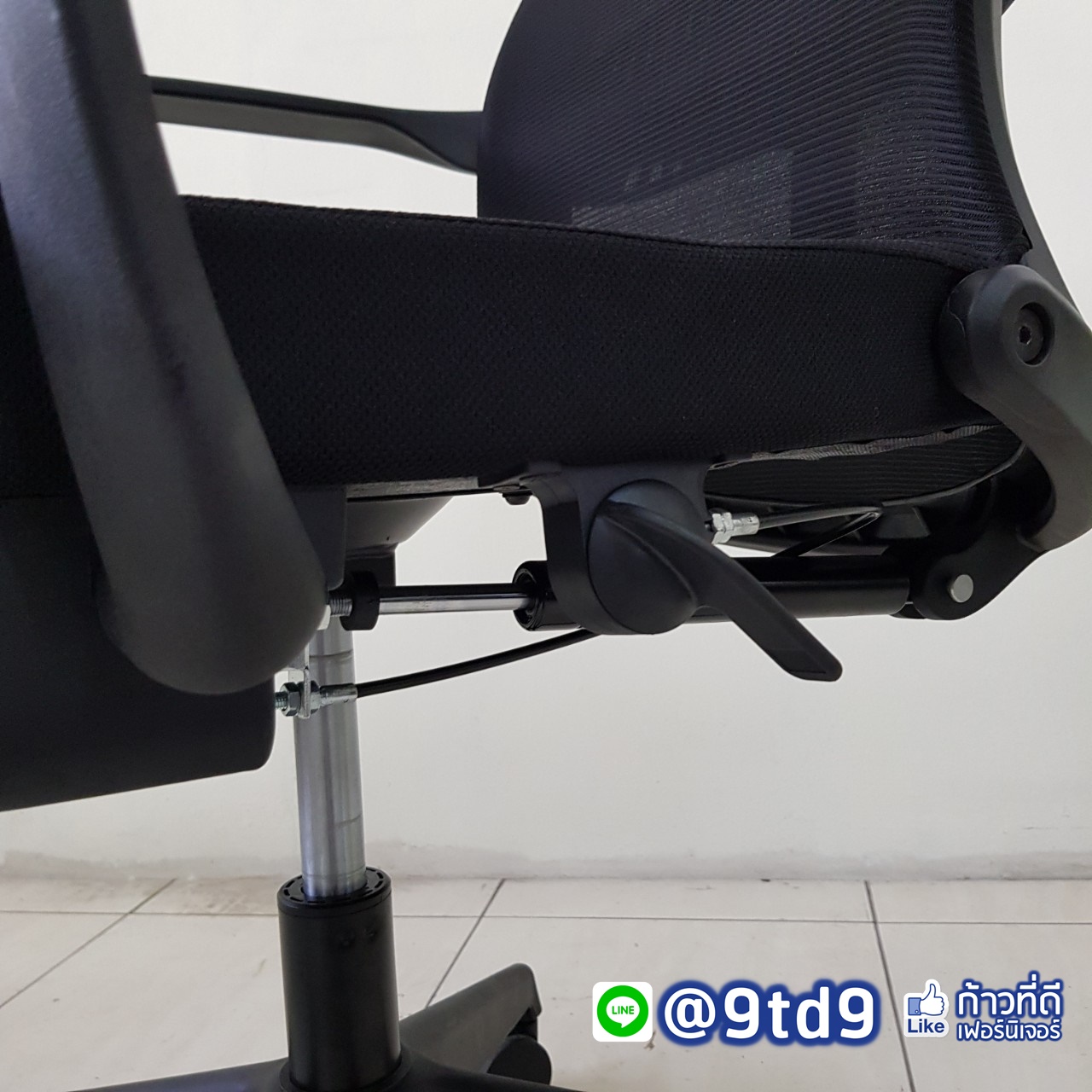 เก้าอี้_๒๐๑๐๐๓_0