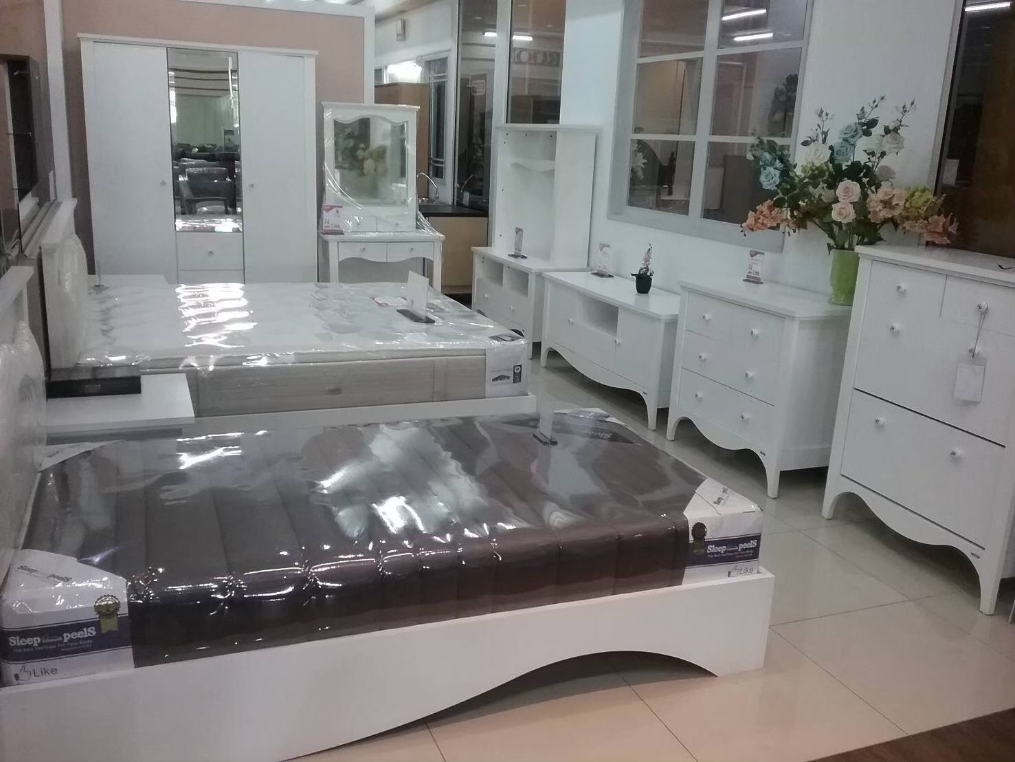 B048F755-A72D-4684-AAA9-BA4F1C931673-L0-001